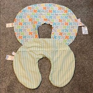 2 Neutral Boppy Covers